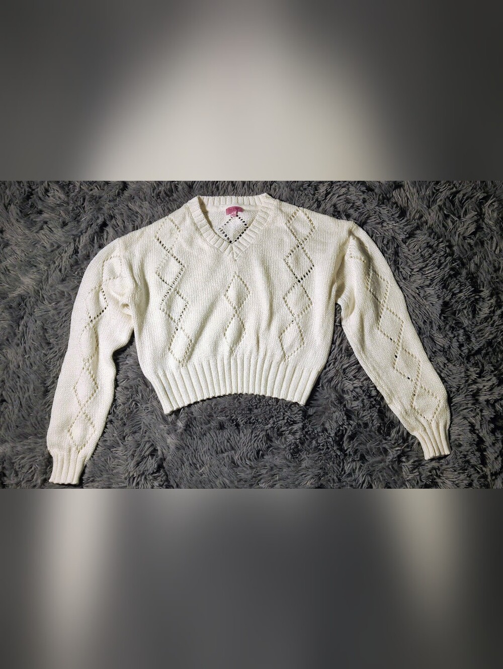 miami Cream V-Neck Diamond Pointelle Knit Sweater